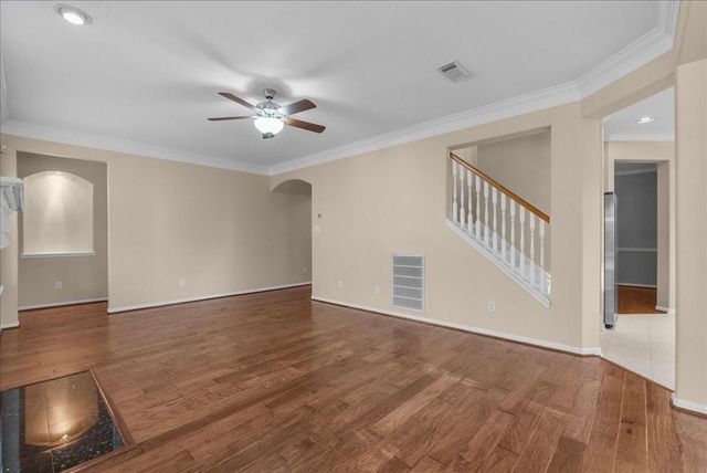 402 Starleaf Lane, Pearland, TX 77584