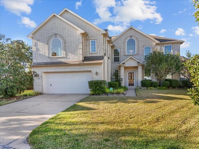 402 Starleaf Lane, Pearland, TX 77584