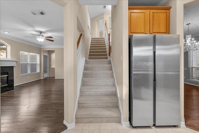 402 Starleaf Lane, Pearland, TX 77584