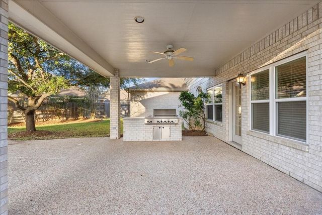 402 Starleaf Lane, Pearland, TX 77584