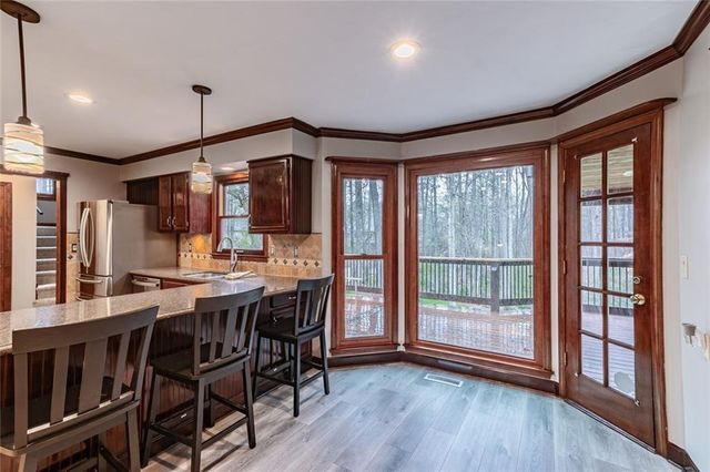 1377 Red Fox Run SW, Lilburn, GA 30047