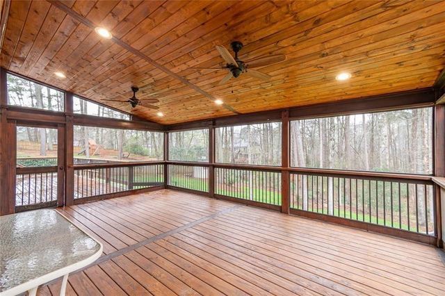 1377 Red Fox Run SW, Lilburn, GA 30047