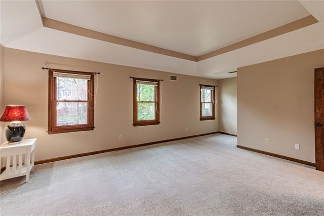 1377 Red Fox Run SW, Lilburn, GA 30047