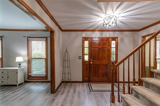 1377 Red Fox Run SW, Lilburn, GA 30047