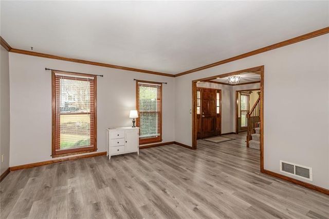 1377 Red Fox Run SW, Lilburn, GA 30047