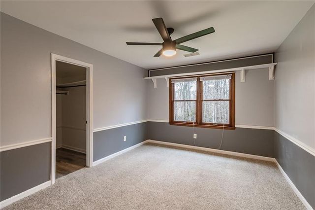 1377 Red Fox Run SW, Lilburn, GA 30047