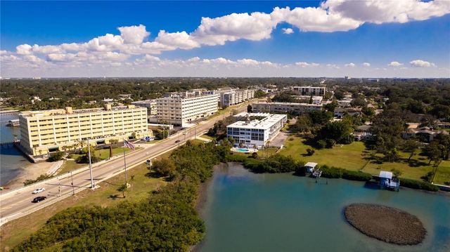 50 HARBOR VIEW LANE 11, Belleair Bluffs, FL 33770