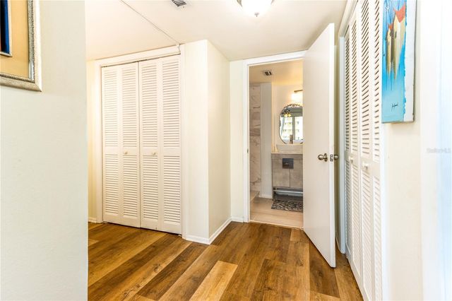 50 HARBOR VIEW LANE 11, Belleair Bluffs, FL 33770