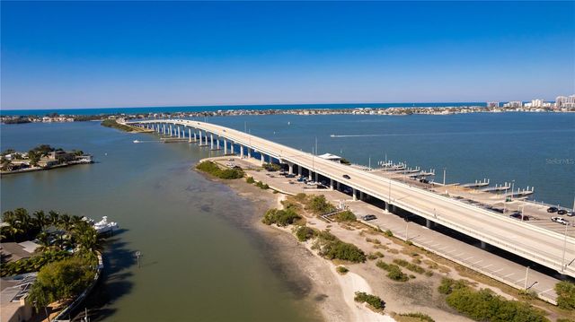 50 HARBOR VIEW LANE 11, Belleair Bluffs, FL 33770