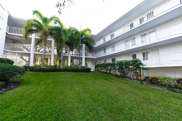 50 HARBOR VIEW LANE 11, Belleair Bluffs, FL 33770