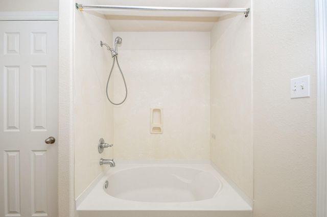 3306 Southern Grove Lane, Pearland, TX 77584