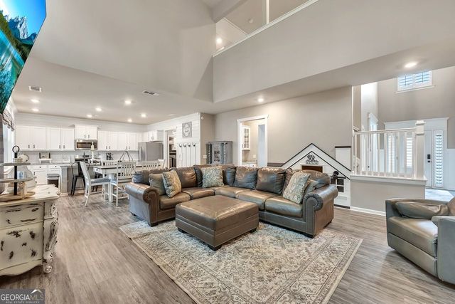 175 RIDGEWOOD Way, Dallas, GA 30132