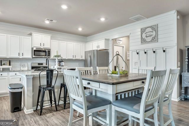 175 RIDGEWOOD Way, Dallas, GA 30132