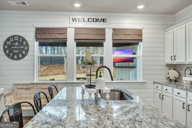 175 RIDGEWOOD Way, Dallas, GA 30132