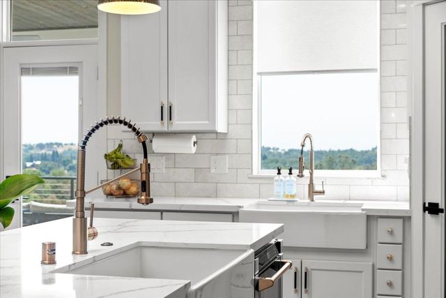 3775 Bell Rd, Auburn, CA 95603