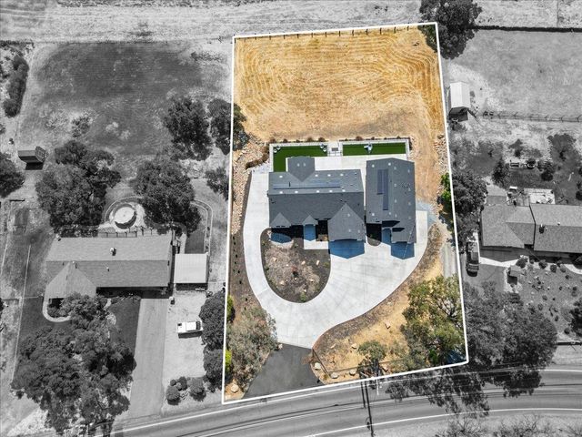 3775 Bell Rd, Auburn, CA 95603
