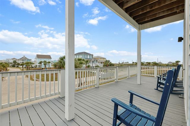 4119 Royal Tern Lane, Galveston, TX 77554