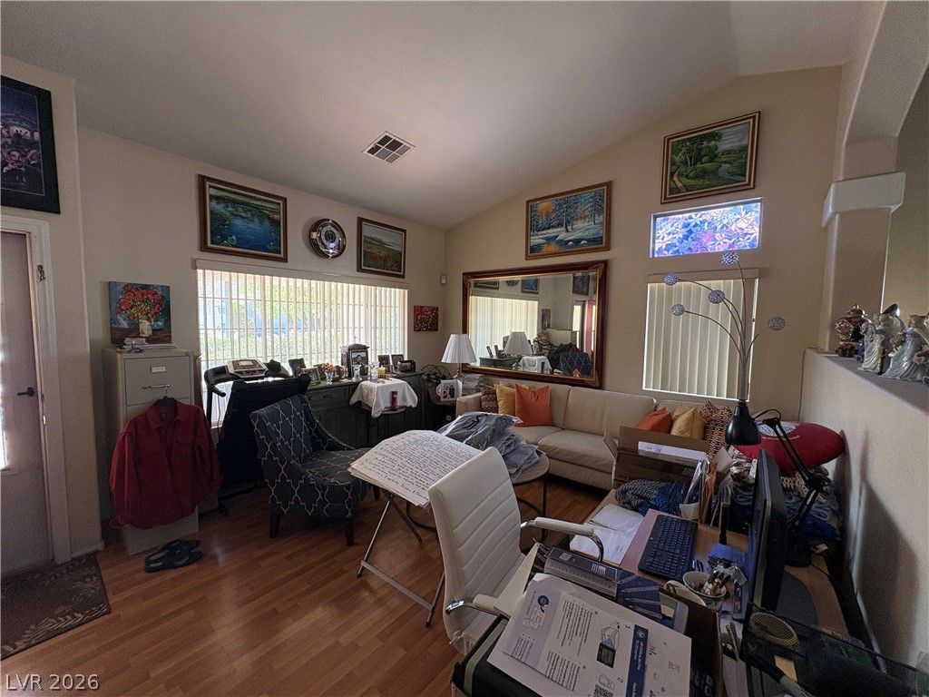 5104 Rancher Avenue, Las Vegas, NV 89108 — photo 4