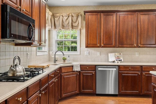 1316 Darian Lane, Locust Grove, GA 30248