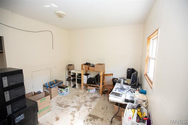 12600 Beaver Manor Road, Rolla, MO 65401