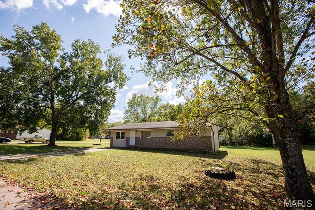 12600 Beaver Manor Road, Rolla, MO 65401