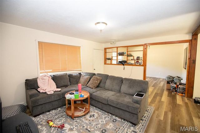 12600 Beaver Manor Road, Rolla, MO 65401