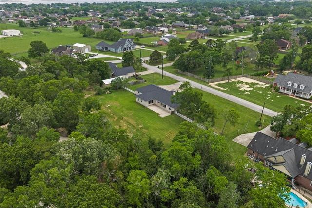 1607 Delta Street, Baytown, TX 77523