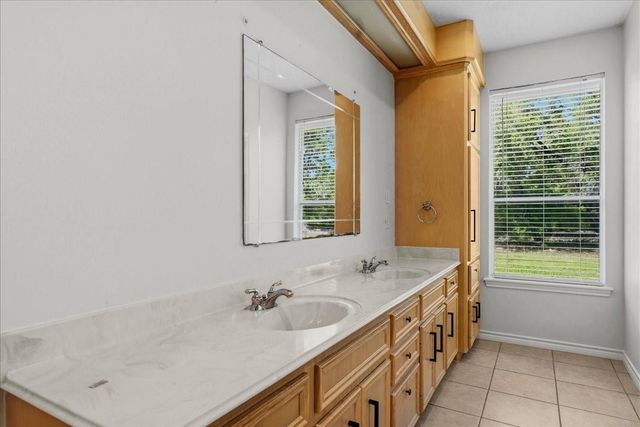 1607 Delta Street, Baytown, TX 77523