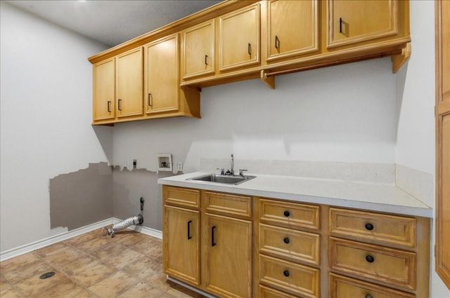 1607 Delta Street, Baytown, TX 77523