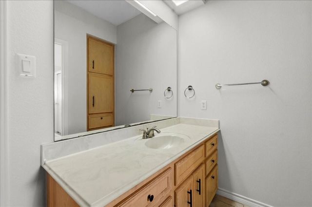 1607 Delta Street, Baytown, TX 77523