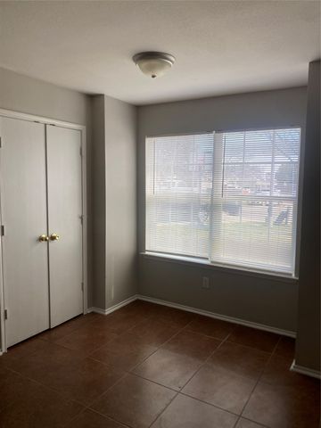 1417 Marena Moore Court, Dallas, TX 75232