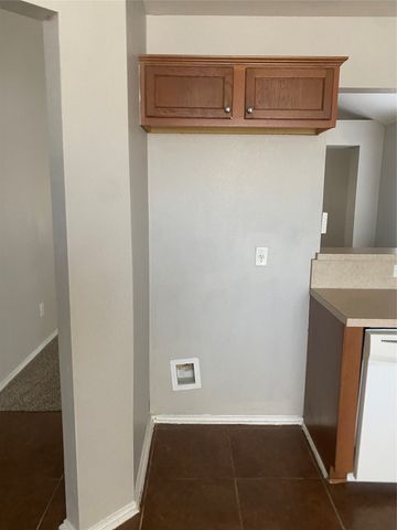 1417 Marena Moore Court, Dallas, TX 75232