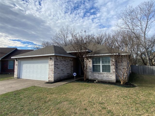 1417 Marena Moore Court, Dallas, TX 75232