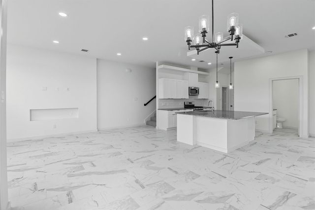 2927 El Fenice Lane, Houston, TX 77057