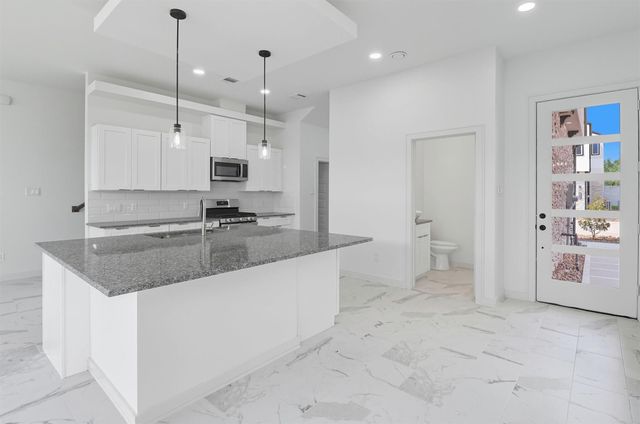 2927 El Fenice Lane, Houston, TX 77057