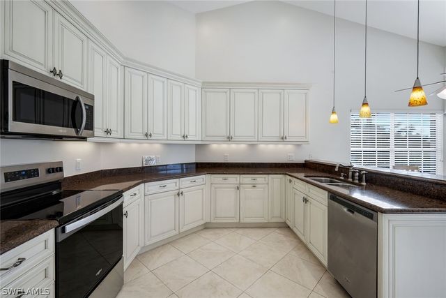 20110 Golden Panther DR 4, Estero, FL 33928