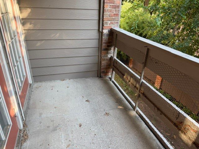 9801 Royal Lane 308, Dallas, TX 75231