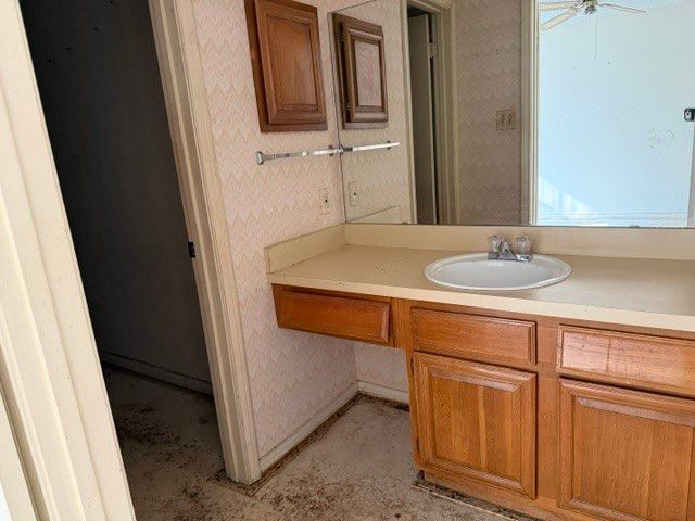9801 Royal Lane 308, Dallas, TX 75231