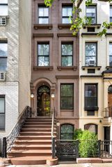 238 1/2 E 83RD Street, New York City, NY 10028