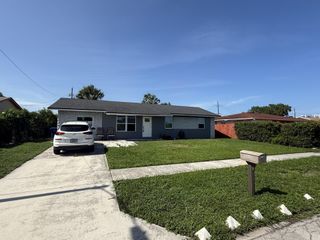 640 W 34th Street, Riviera Beach, FL 33404