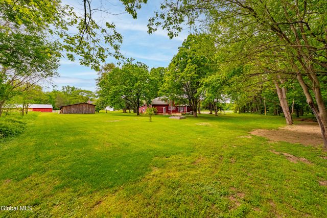 166 E Schaghticoke Road, Schaghticoke, NY 12154