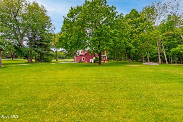 166 E Schaghticoke Road, Schaghticoke, NY 12154