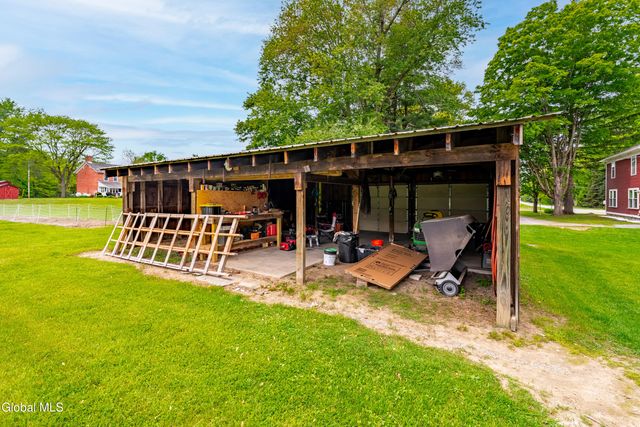 166 E Schaghticoke Road, Schaghticoke, NY 12154