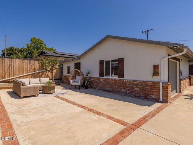 72 Pasqual Avenue, Ventura, CA 93004