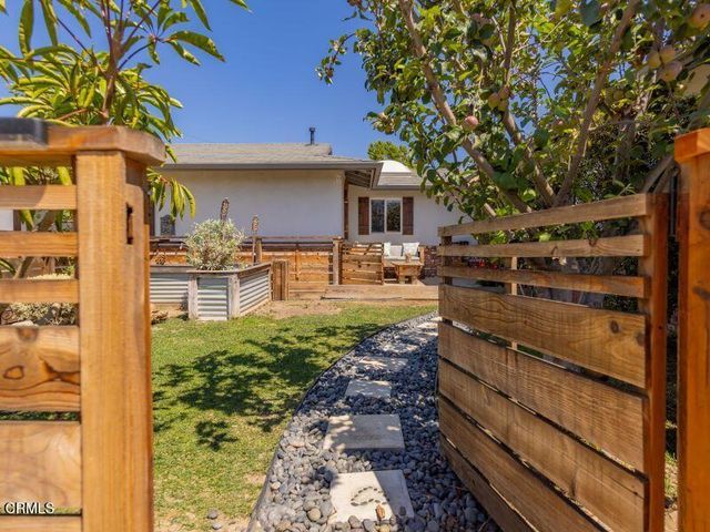 72 Pasqual Avenue, Ventura, CA 93004