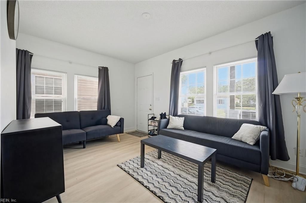 856 W 43rd ST, Norfolk, VA 23508
