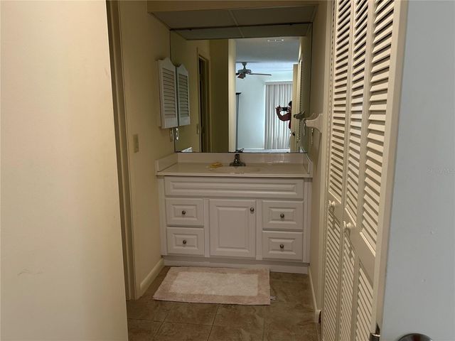 5204 MYRTLE WOOD 2, Sarasota, FL 34235