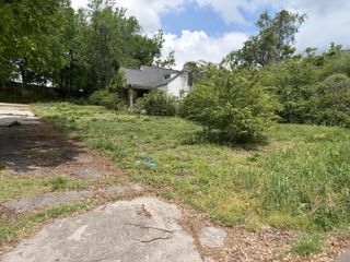 111 Turner St, Ashland City, TN 37015