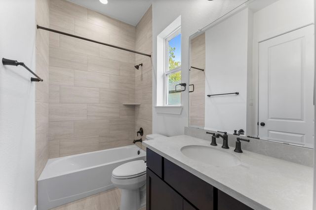 185 Shoveler Duck Way, Magnolia, TX 77354