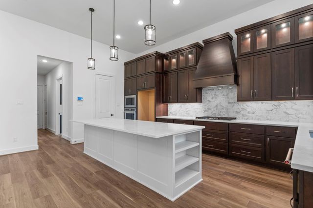 185 Shoveler Duck Way, Magnolia, TX 77354